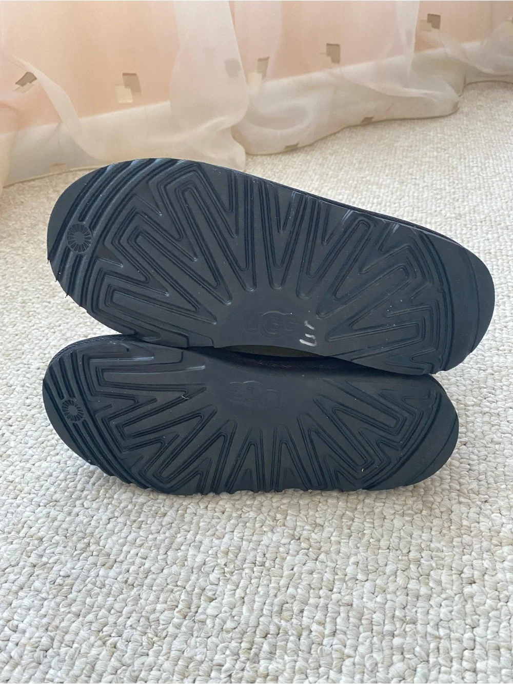 UGG olive suede